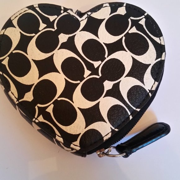 Coach Signature Heart Coin Purse - Picture 2 of 2